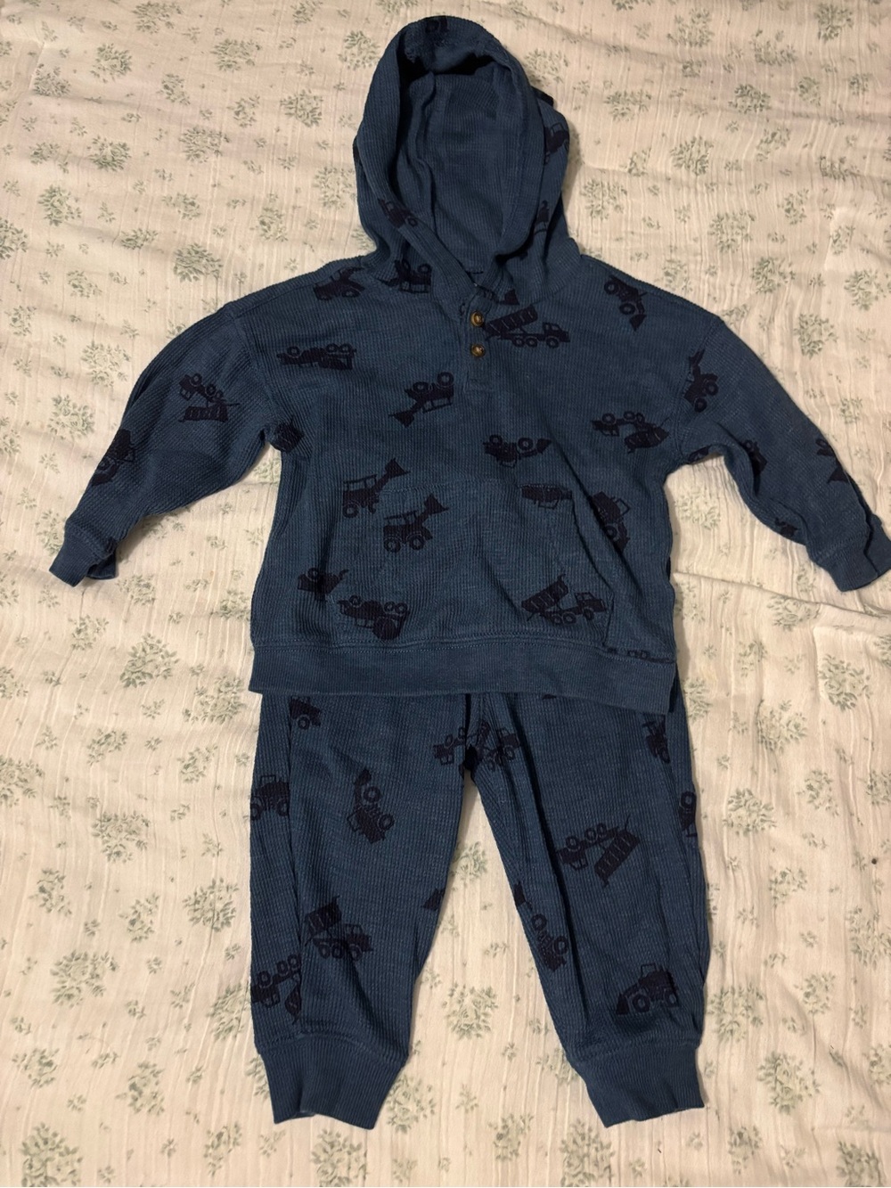 Carter’s Hoodie & Jogger Set with truck Print